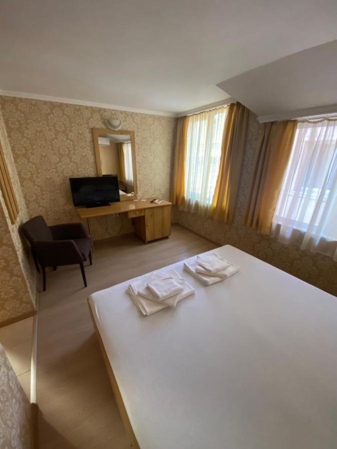 Hotel Еника Warna Zewnętrze zdjęcie